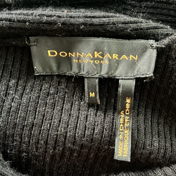 Donna Karan Boatneck Black Knit Lightweight Ribbed Sweater size M - Picture 11 of 13